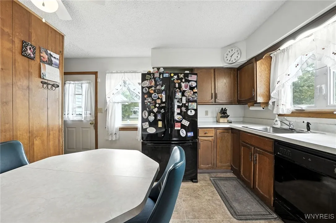 264 Willowbend Road, Tonawanda, New York 14150, Tonawanda, New York 14150, 3 Bedrooms Bedrooms, 8 Rooms Rooms,1 BathroomBathrooms,Residential,For Sale,264 Willowbend Road, Tonawanda, New York 14150,0,B1631594
