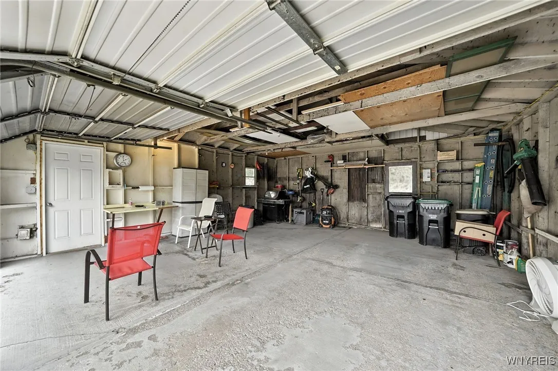 264 Willowbend Road, Tonawanda, New York 14150, Tonawanda, New York 14150, 3 Bedrooms Bedrooms, 8 Rooms Rooms,1 BathroomBathrooms,Residential,For Sale,264 Willowbend Road, Tonawanda, New York 14150,0,B1631594