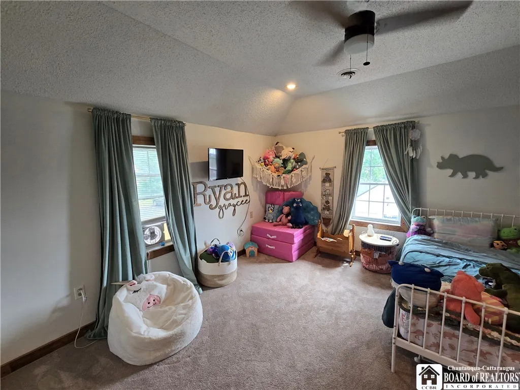 10 King Street, Eldred, Pennsylvania 16731, Eldred, Pennsylvania 16731, 3 Bedrooms Bedrooms, 9 Rooms Rooms,2 BathroomsBathrooms,Residential,For Sale,10 King Street, Eldred, Pennsylvania 16731,0,R1631899