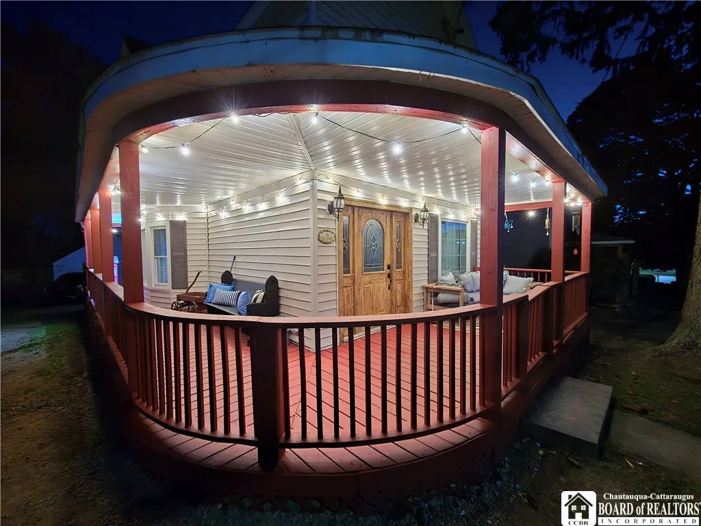 10 King Street, Eldred, Pennsylvania 16731, Eldred, Pennsylvania 16731, 3 Bedrooms Bedrooms, 9 Rooms Rooms,2 BathroomsBathrooms,Residential,For Sale,10 King Street, Eldred, Pennsylvania 16731,0,R1631899