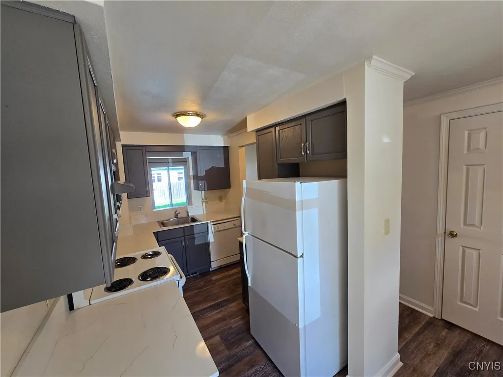 34 North Street B, Marcellus, New York 13108, Marcellus, New York 13108, 2 Bedrooms Bedrooms, 5 Rooms Rooms,1 BathroomBathrooms,Residential Lease,For Rent,34 North Street B, Marcellus, New York 13108,0,S1633661