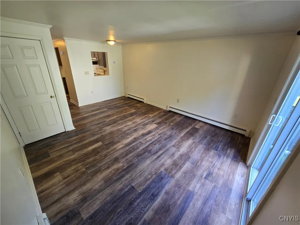 34 North Street B, Marcellus, New York 13108, Marcellus, New York 13108, 2 Bedrooms Bedrooms, 5 Rooms Rooms,1 BathroomBathrooms,Residential Lease,For Rent,34 North Street B, Marcellus, New York 13108,0,S1633661