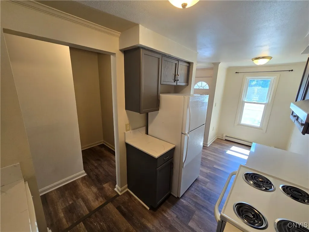 34 North Street B, Marcellus, New York 13108, Marcellus, New York 13108, 2 Bedrooms Bedrooms, 5 Rooms Rooms,1 BathroomBathrooms,Residential Lease,For Rent,34 North Street B, Marcellus, New York 13108,0,S1633661