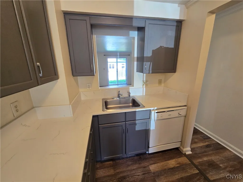 34 North Street B, Marcellus, New York 13108, Marcellus, New York 13108, 2 Bedrooms Bedrooms, 5 Rooms Rooms,1 BathroomBathrooms,Residential Lease,For Rent,34 North Street B, Marcellus, New York 13108,0,S1633661