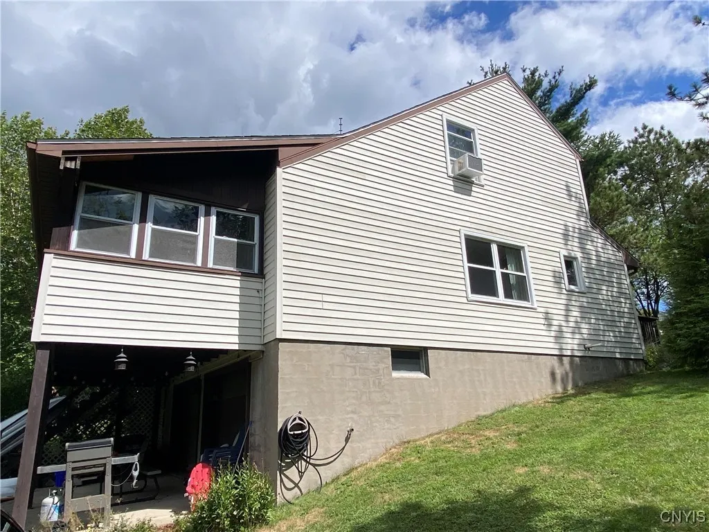 342 Fire Lane 16a, Niles, New York 13021, Niles, New York 13021, 3 Bedrooms Bedrooms, 7 Rooms Rooms,2 BathroomsBathrooms,Residential,For Sale,342 Fire Lane 16a, Niles, New York 13021,0,S1633682