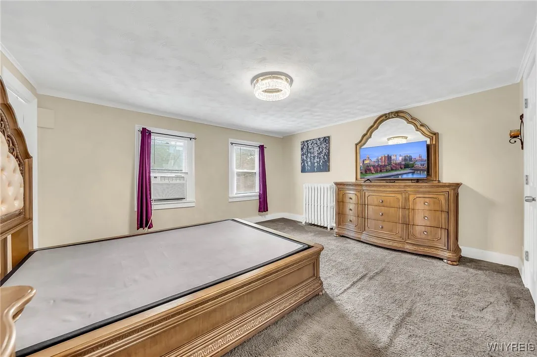 294 Broad Street, Tonawanda, New York 14150, Tonawanda, New York 14150, 4 Bedrooms Bedrooms, 8 Rooms Rooms,2 BathroomsBathrooms,Residential,For Sale,294 Broad Street, Tonawanda, New York 14150,0,B1633145