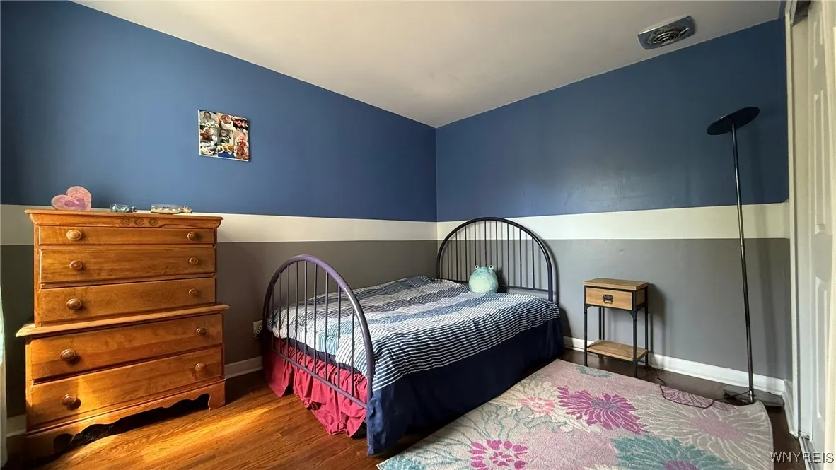 140 Parkledge Drive, Amherst, New York 14226, Amherst, New York 14226, 5 Bedrooms Bedrooms, 10 Rooms Rooms,2 BathroomsBathrooms,Residential,For Sale,140 Parkledge Drive, Amherst, New York 14226,B1632646