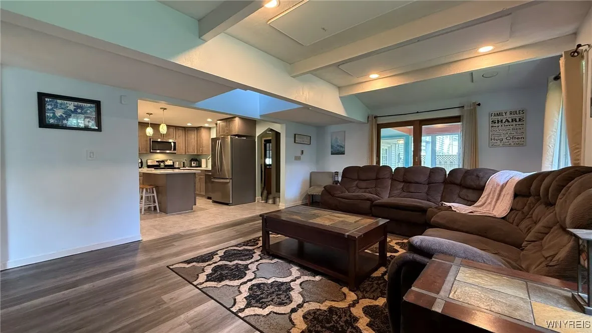 140 Parkledge Drive, Amherst, New York 14226, Amherst, New York 14226, 5 Bedrooms Bedrooms, 10 Rooms Rooms,2 BathroomsBathrooms,Residential,For Sale,140 Parkledge Drive, Amherst, New York 14226,B1632646