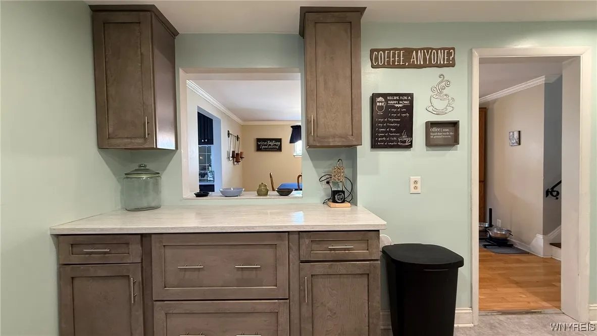 140 Parkledge Drive, Amherst, New York 14226, Amherst, New York 14226, 5 Bedrooms Bedrooms, 10 Rooms Rooms,2 BathroomsBathrooms,Residential,For Sale,140 Parkledge Drive, Amherst, New York 14226,B1632646