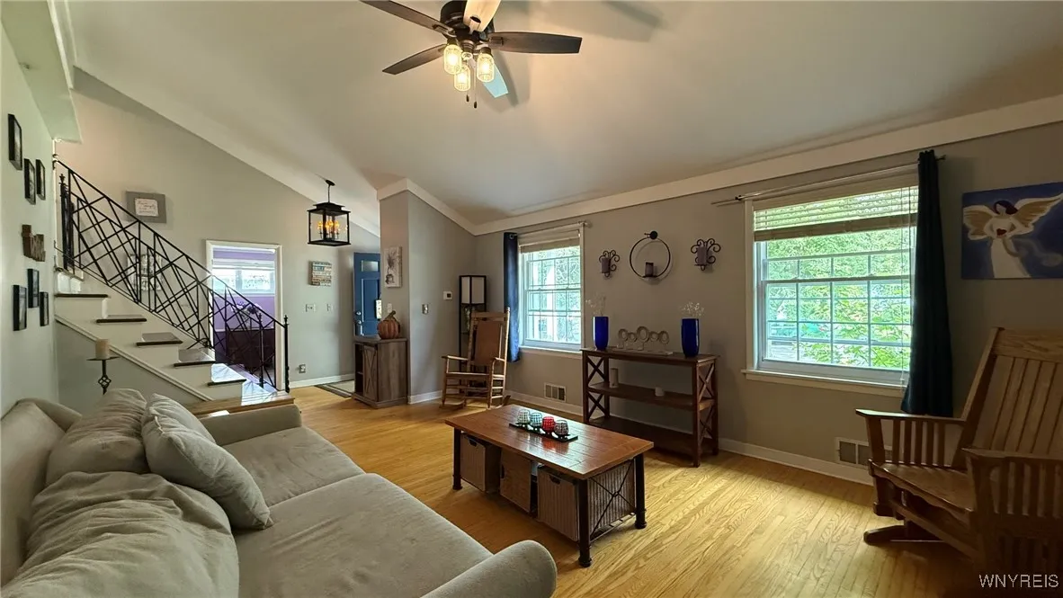 140 Parkledge Drive, Amherst, New York 14226, Amherst, New York 14226, 5 Bedrooms Bedrooms, 10 Rooms Rooms,2 BathroomsBathrooms,Residential,For Sale,140 Parkledge Drive, Amherst, New York 14226,B1632646