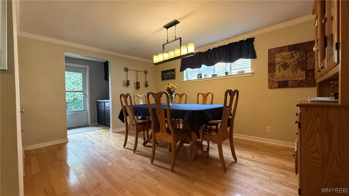 140 Parkledge Drive, Amherst, New York 14226, Amherst, New York 14226, 5 Bedrooms Bedrooms, 10 Rooms Rooms,2 BathroomsBathrooms,Residential,For Sale,140 Parkledge Drive, Amherst, New York 14226,B1632646