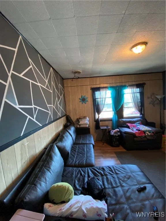 1776 Clinton Street, Buffalo, New York 14206, Buffalo, New York 14206, 8 Bedrooms Bedrooms, ,3 BathroomsBathrooms,Residential,For Sale,1776 Clinton Street, Buffalo, New York 14206,0,B1633432