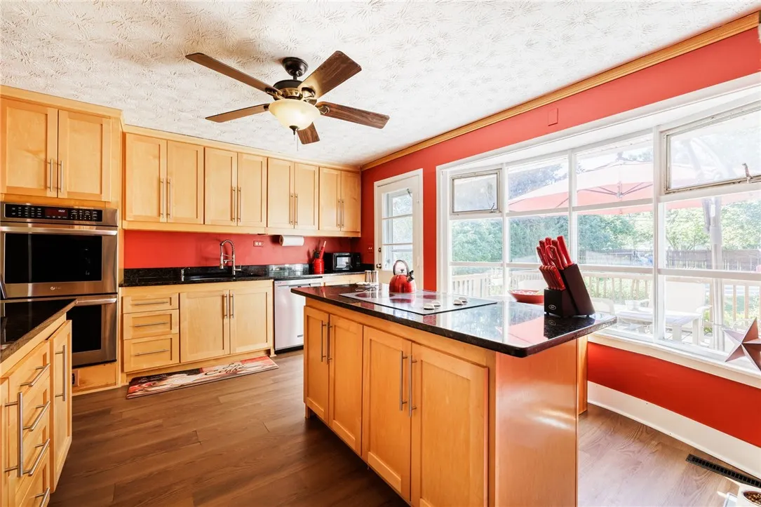 1265 Calkins Road, Henrietta, New York 14534, Henrietta, New York 14534, 3 Bedrooms Bedrooms, 7 Rooms Rooms,2 BathroomsBathrooms,Residential,For Sale,1265 Calkins Road, Henrietta, New York 14534,0,R1632889