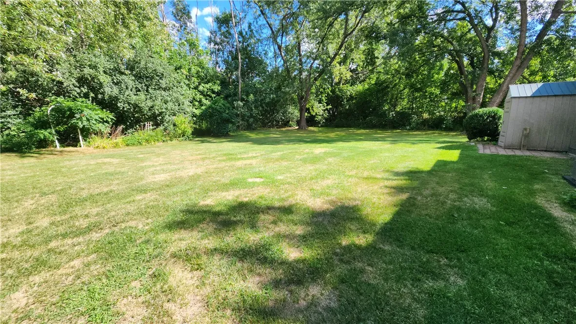 4 Bobbie Drive, Gates, New York 14606, Gates, New York 14606, 3 Bedrooms Bedrooms, 5 Rooms Rooms,1 BathroomBathrooms,Residential,For Sale,4 Bobbie Drive, Gates, New York 14606,R1633705