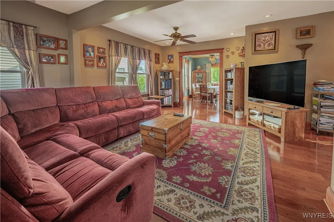2731 West Avenue, Newfane, New York 14108, Newfane, New York 14108, 3 Bedrooms Bedrooms, 6 Rooms Rooms,1 BathroomBathrooms,Residential,For Sale,2731 West Avenue, Newfane, New York 14108,0,B1633628