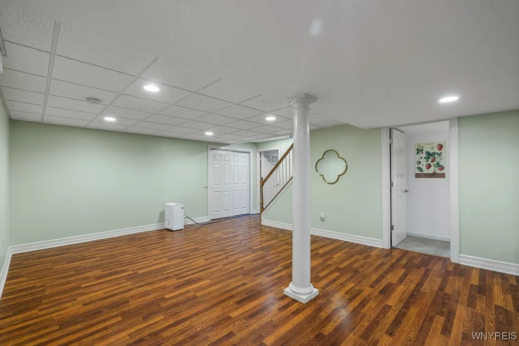 70 Briarwood Ln, Grand Island, New York 14072, Grand Island, New York 14072, 5 Bedrooms Bedrooms, 12 Rooms Rooms,3 BathroomsBathrooms,Residential,For Sale,70 Briarwood Ln, Grand Island, New York 14072,0,B1633095
