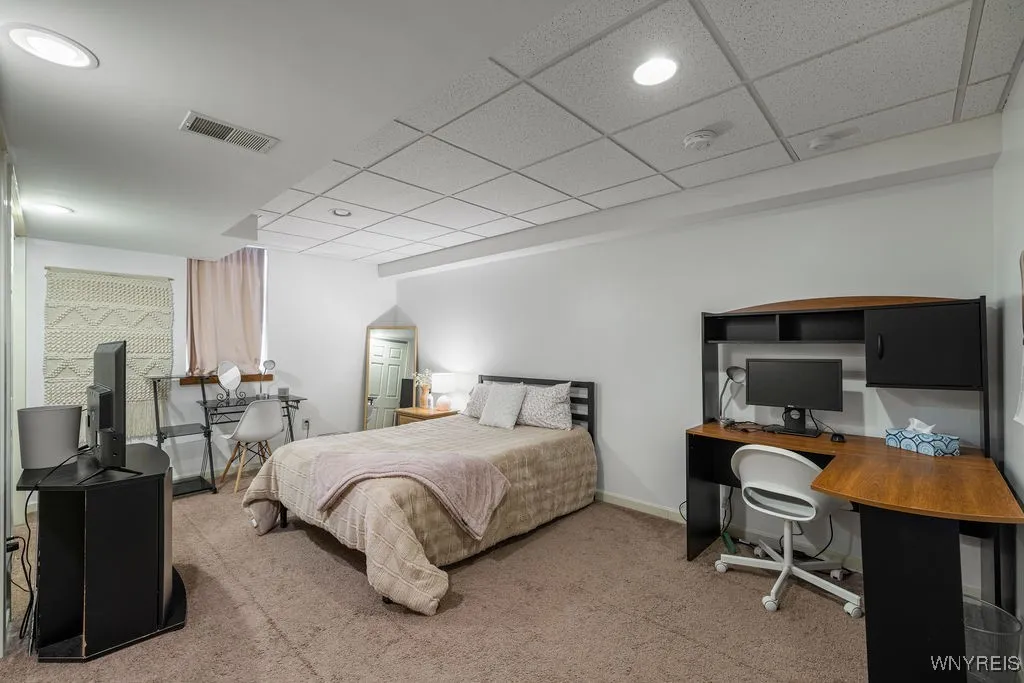 70 Briarwood Ln, Grand Island, New York 14072, Grand Island, New York 14072, 5 Bedrooms Bedrooms, 12 Rooms Rooms,3 BathroomsBathrooms,Residential,For Sale,70 Briarwood Ln, Grand Island, New York 14072,0,B1633095