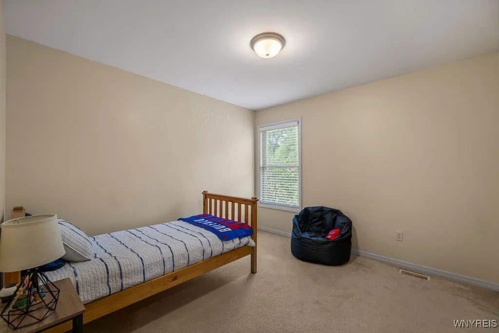 70 Briarwood Ln, Grand Island, New York 14072, Grand Island, New York 14072, 5 Bedrooms Bedrooms, 12 Rooms Rooms,3 BathroomsBathrooms,Residential,For Sale,70 Briarwood Ln, Grand Island, New York 14072,0,B1633095