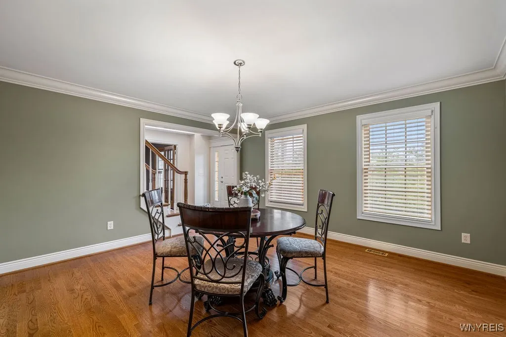 70 Briarwood Ln, Grand Island, New York 14072, Grand Island, New York 14072, 5 Bedrooms Bedrooms, 12 Rooms Rooms,3 BathroomsBathrooms,Residential,For Sale,70 Briarwood Ln, Grand Island, New York 14072,0,B1633095