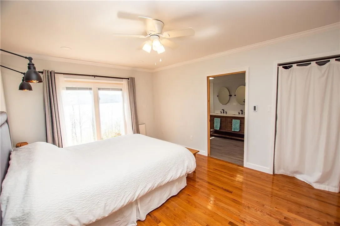 16353 West Lake Road, Pulteney, New York 14418, Pulteney, New York 14418, 3 Bedrooms Bedrooms, 10 Rooms Rooms,2 BathroomsBathrooms,Residential,For Sale,16353 West Lake Road, Pulteney, New York 14418,0,R1633601