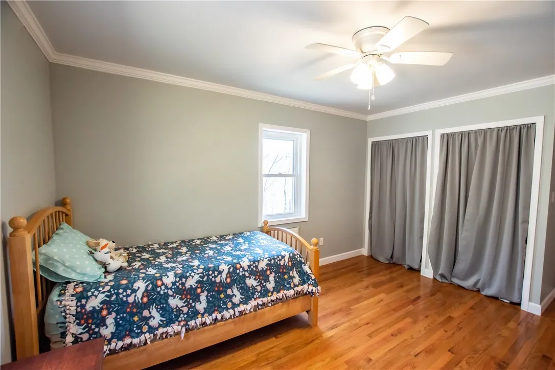 16353 West Lake Road, Pulteney, New York 14418, Pulteney, New York 14418, 3 Bedrooms Bedrooms, 10 Rooms Rooms,2 BathroomsBathrooms,Residential,For Sale,16353 West Lake Road, Pulteney, New York 14418,0,R1633601