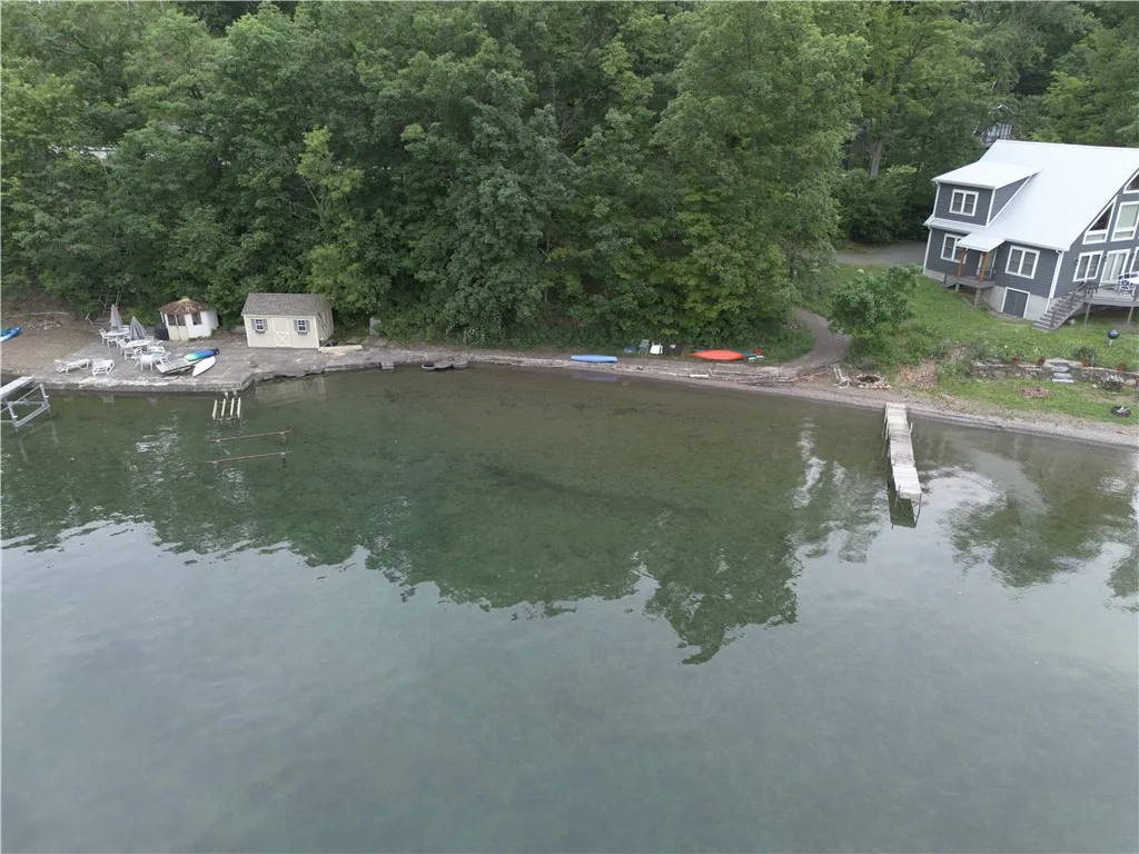 16353 West Lake Road, Pulteney, New York 14418, Pulteney, New York 14418, 3 Bedrooms Bedrooms, 10 Rooms Rooms,2 BathroomsBathrooms,Residential,For Sale,16353 West Lake Road, Pulteney, New York 14418,0,R1633601