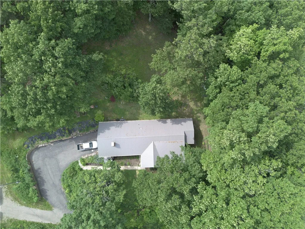 16353 West Lake Road, Pulteney, New York 14418, Pulteney, New York 14418, 3 Bedrooms Bedrooms, 10 Rooms Rooms,2 BathroomsBathrooms,Residential,For Sale,16353 West Lake Road, Pulteney, New York 14418,0,R1633601