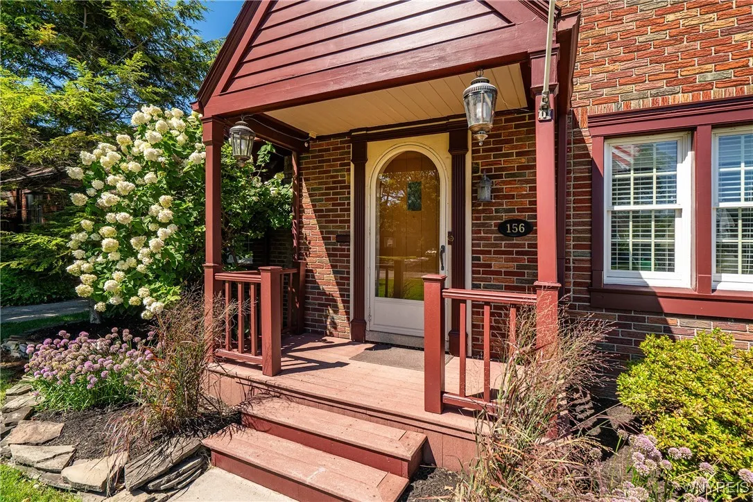 156 Highland Parkway, Tonawanda, New York 14223, Tonawanda, New York 14223, 3 Bedrooms Bedrooms, 10 Rooms Rooms,2 BathroomsBathrooms,Residential,For Sale,156 Highland Parkway, Tonawanda, New York 14223,0,B1633434