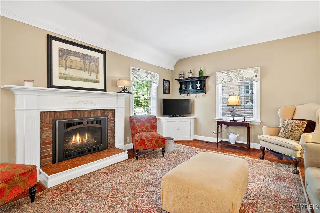 156 Highland Parkway, Tonawanda, New York 14223, Tonawanda, New York 14223, 3 Bedrooms Bedrooms, 10 Rooms Rooms,2 BathroomsBathrooms,Residential,For Sale,156 Highland Parkway, Tonawanda, New York 14223,0,B1633434