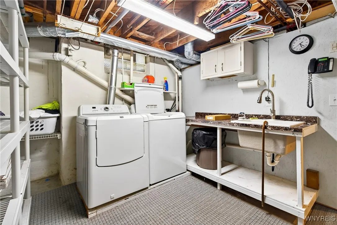 156 Highland Parkway, Tonawanda, New York 14223, Tonawanda, New York 14223, 3 Bedrooms Bedrooms, 10 Rooms Rooms,2 BathroomsBathrooms,Residential,For Sale,156 Highland Parkway, Tonawanda, New York 14223,0,B1633434