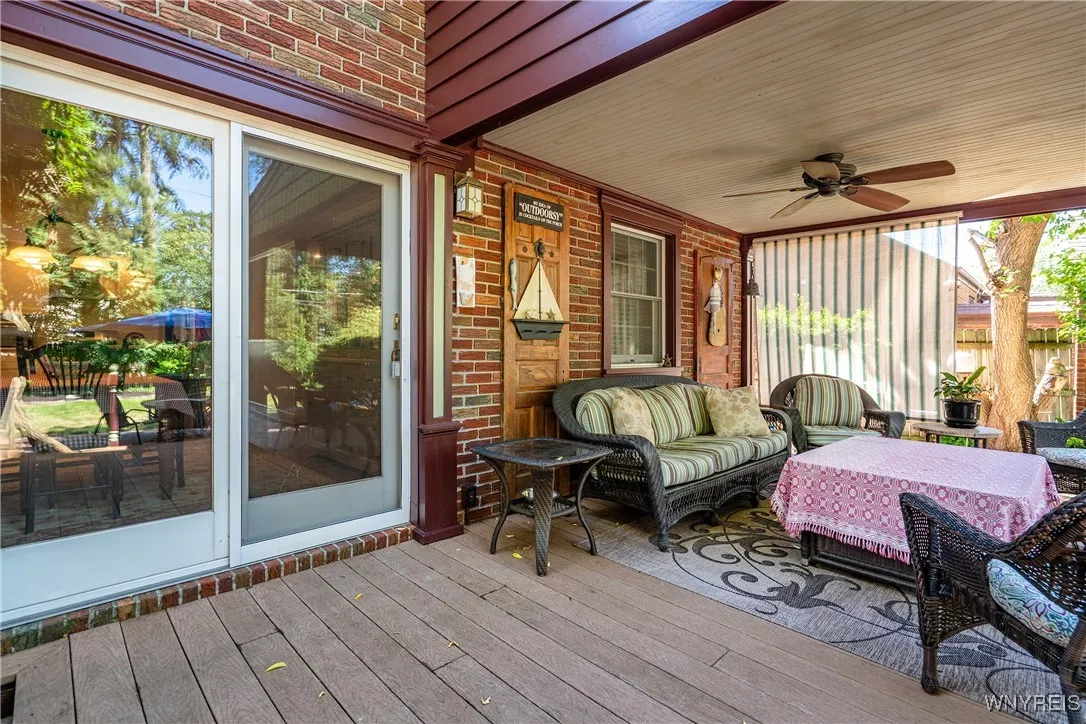 156 Highland Parkway, Tonawanda, New York 14223, Tonawanda, New York 14223, 3 Bedrooms Bedrooms, 10 Rooms Rooms,2 BathroomsBathrooms,Residential,For Sale,156 Highland Parkway, Tonawanda, New York 14223,0,B1633434