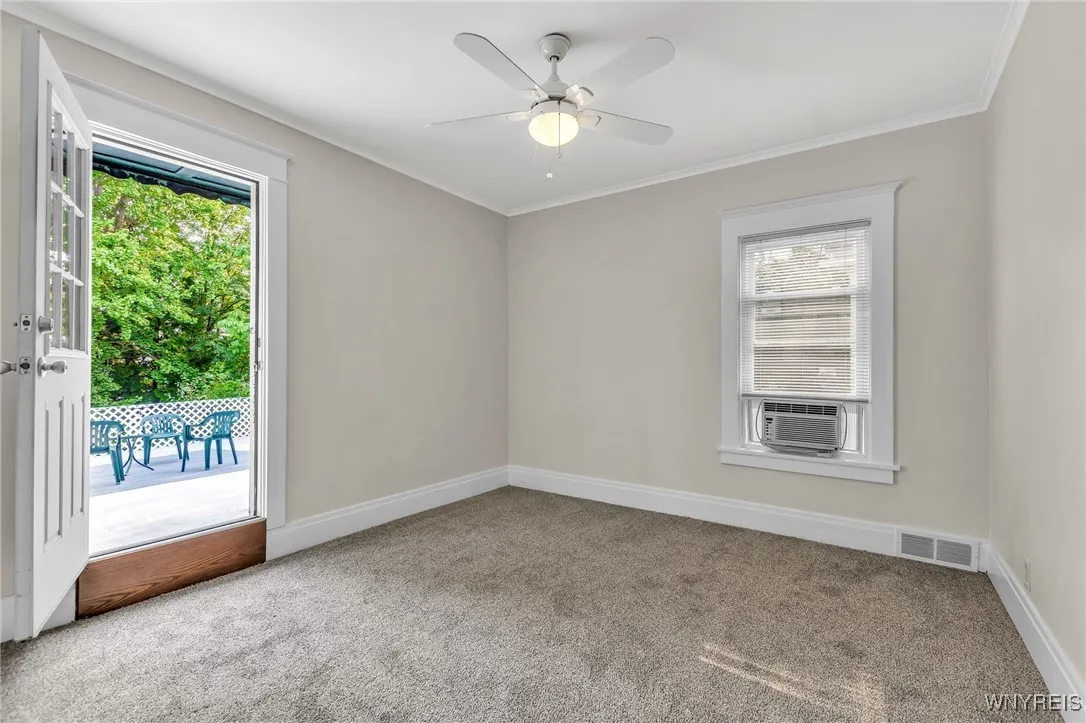 1384 Amherst Street, Buffalo, New York 14216, Buffalo, New York 14216, 2 Bedrooms Bedrooms, 5 Rooms Rooms,1 BathroomBathrooms,Residential Lease,For Rent,1384 Amherst Street, Buffalo, New York 14216,0,B1633117