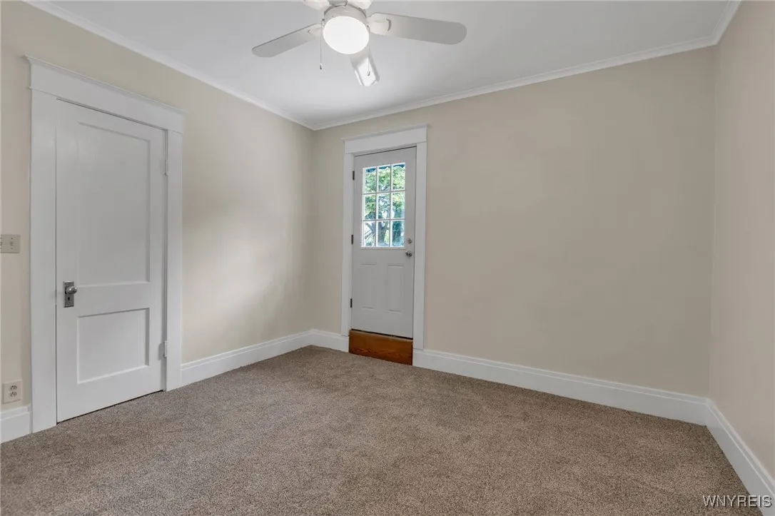 1384 Amherst Street, Buffalo, New York 14216, Buffalo, New York 14216, 2 Bedrooms Bedrooms, 5 Rooms Rooms,1 BathroomBathrooms,Residential Lease,For Rent,1384 Amherst Street, Buffalo, New York 14216,0,B1633117