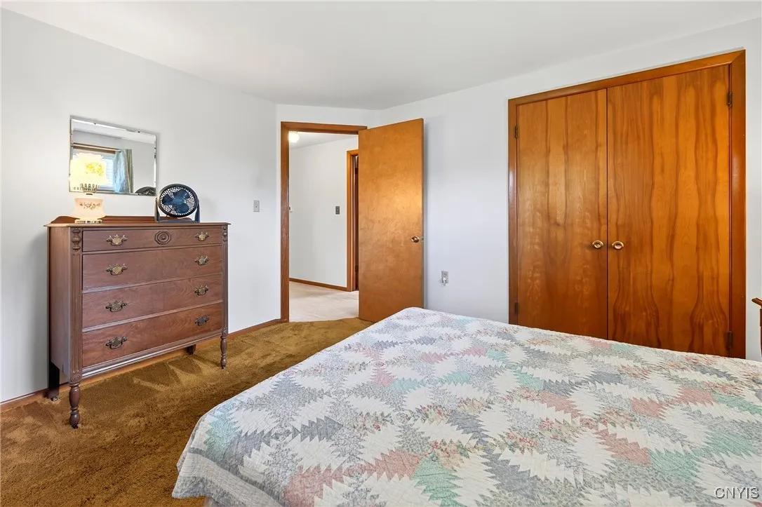 8147 Brookwood Drive, Cicero, New York 13039, Cicero, New York 13039, 3 Bedrooms Bedrooms, 6 Rooms Rooms,1 BathroomBathrooms,Residential,Closed,8147 Brookwood Drive, Cicero, New York 13039,0,S1632733