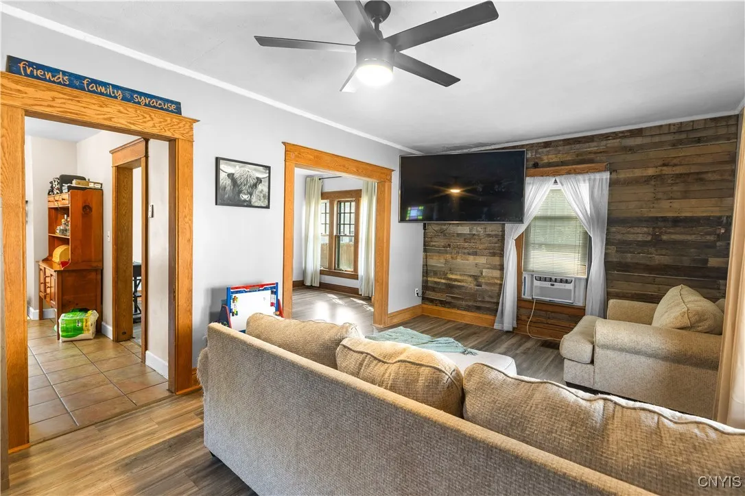 511 Elm Street, Rome, New York 13440, Rome, New York 13440, 4 Bedrooms Bedrooms, 9 Rooms Rooms,1 BathroomBathrooms,Residential,For Sale,511 Elm Street, Rome, New York 13440,S1633593