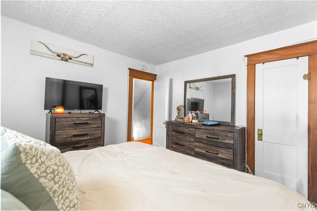 511 Elm Street, Rome, New York 13440, Rome, New York 13440, 4 Bedrooms Bedrooms, 9 Rooms Rooms,1 BathroomBathrooms,Residential,For Sale,511 Elm Street, Rome, New York 13440,S1633593