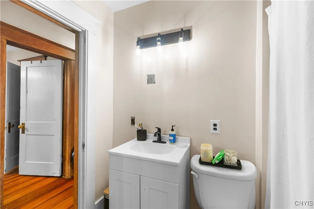 511 Elm Street, Rome, New York 13440, Rome, New York 13440, 4 Bedrooms Bedrooms, 9 Rooms Rooms,1 BathroomBathrooms,Residential,For Sale,511 Elm Street, Rome, New York 13440,S1633593