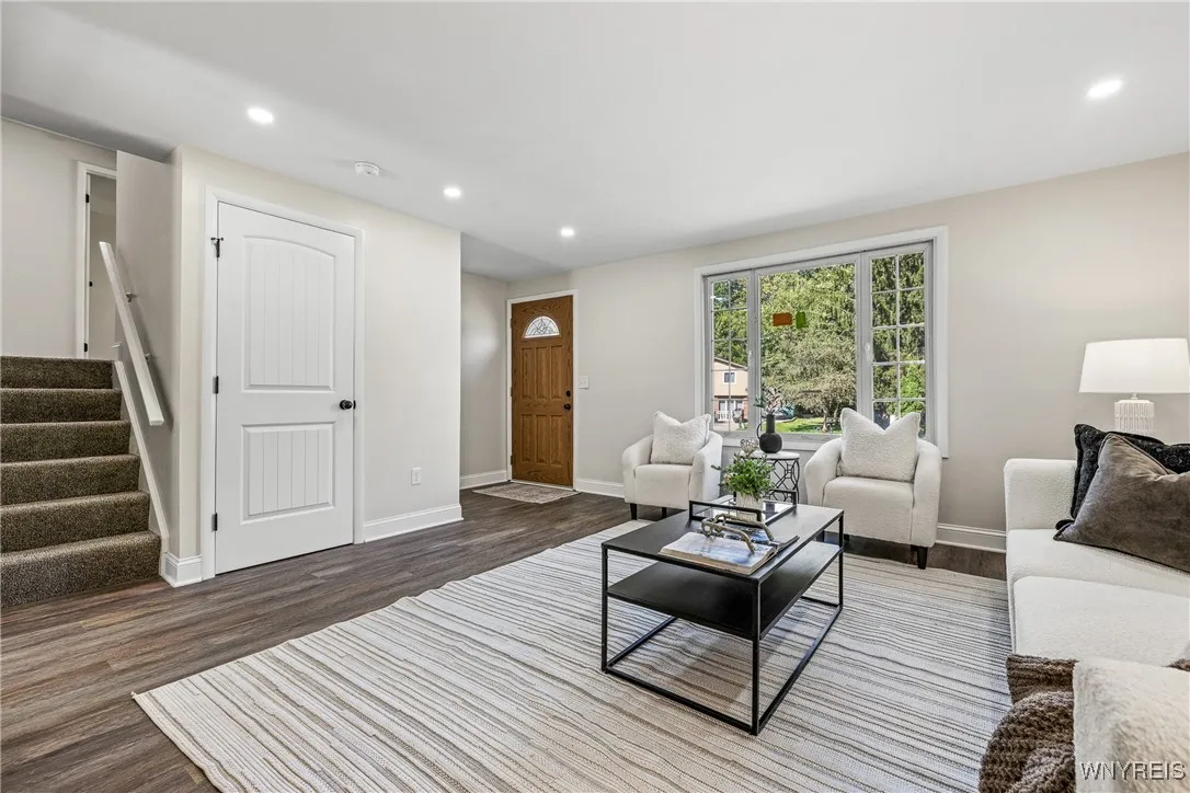 1540 Sundance, Hamburg, New York 14085, Hamburg, New York 14085, 3 Bedrooms Bedrooms, 6 Rooms Rooms,1 BathroomBathrooms,Residential,For Sale,1540 Sundance, Hamburg, New York 14085,B1632449