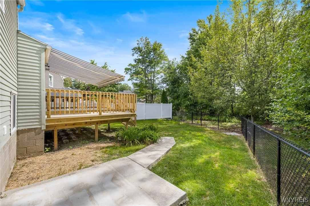 1540 Sundance, Hamburg, New York 14085, Hamburg, New York 14085, 3 Bedrooms Bedrooms, 6 Rooms Rooms,1 BathroomBathrooms,Residential,For Sale,1540 Sundance, Hamburg, New York 14085,B1632449