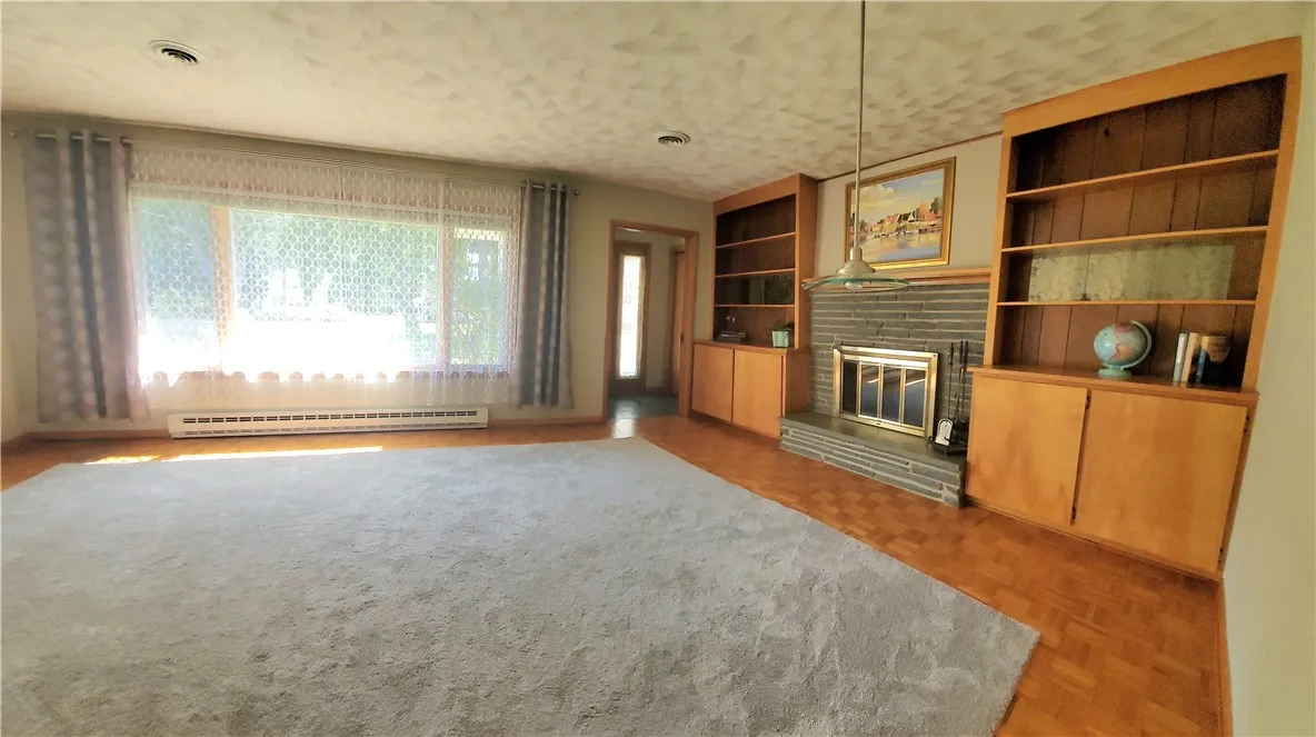 4310 Canal Road, Ogden, New York 14559, Ogden, New York 14559, 2 Bedrooms Bedrooms, 5 Rooms Rooms,2 BathroomsBathrooms,Residential,For Sale,4310 Canal Road, Ogden, New York 14559,0,R1633722