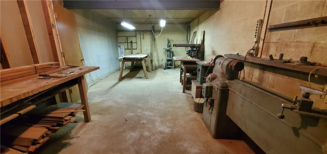 4310 Canal Road, Ogden, New York 14559, Ogden, New York 14559, 2 Bedrooms Bedrooms, 5 Rooms Rooms,2 BathroomsBathrooms,Residential,For Sale,4310 Canal Road, Ogden, New York 14559,0,R1633722