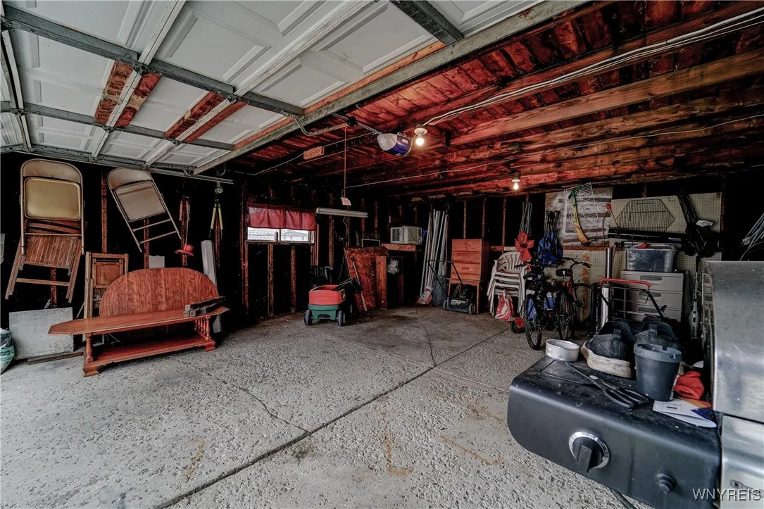 310 Center Street, Lackawanna, New York 14218, Lackawanna, New York 14218, 3 Bedrooms Bedrooms, ,2 BathroomsBathrooms,Residential,For Sale,310 Center Street, Lackawanna, New York 14218,B1633505