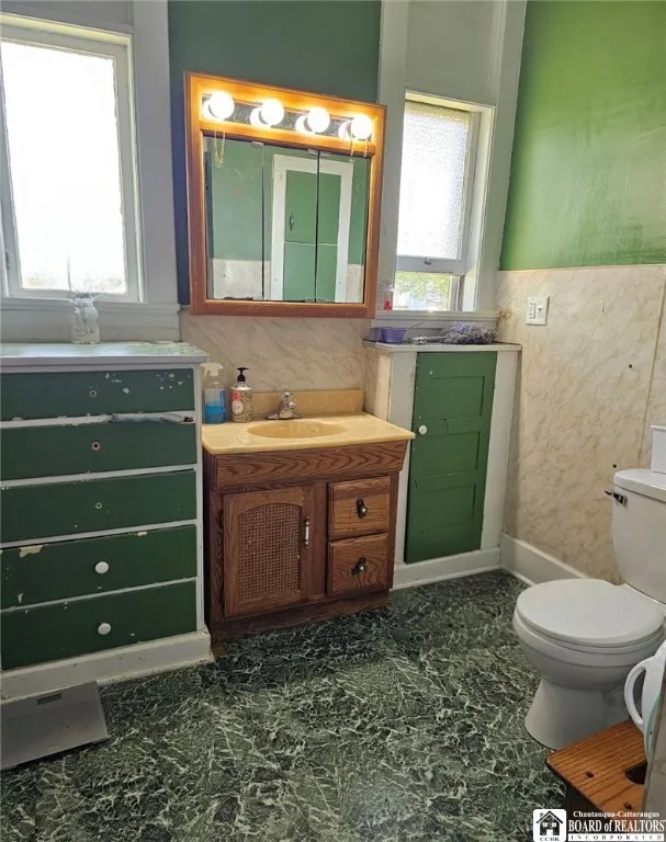 4 Erie Street, Amity, New York 14813, Amity, New York 14813, 4 Bedrooms Bedrooms, 10 Rooms Rooms,1 BathroomBathrooms,Residential,For Sale,4 Erie Street, Amity, New York 14813,0,R1632952