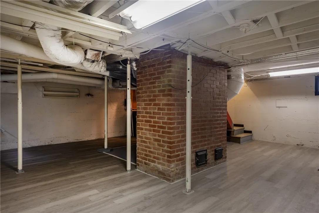 10 Corning Blvd, Corning City, New York 14830, Corning City, New York 14830, 4 Bedrooms Bedrooms, 8 Rooms Rooms,2 BathroomsBathrooms,Residential,For Sale,10 Corning Blvd, Corning City, New York 14830,0,R1631647