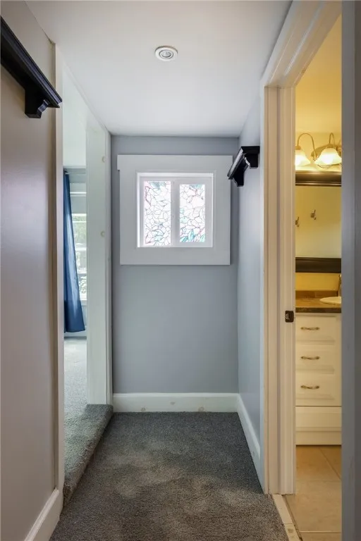 10 Corning Blvd, Corning City, New York 14830, Corning City, New York 14830, 4 Bedrooms Bedrooms, 8 Rooms Rooms,2 BathroomsBathrooms,Residential,For Sale,10 Corning Blvd, Corning City, New York 14830,0,R1631647