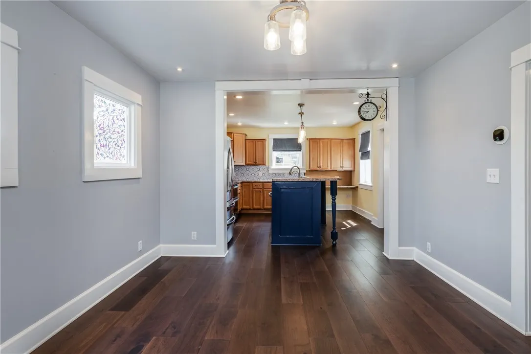 10 Corning Blvd, Corning City, New York 14830, Corning City, New York 14830, 4 Bedrooms Bedrooms, 8 Rooms Rooms,2 BathroomsBathrooms,Residential,For Sale,10 Corning Blvd, Corning City, New York 14830,0,R1631647
