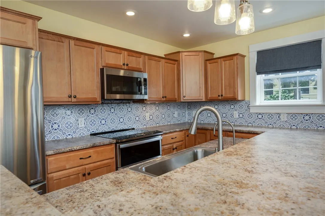 10 Corning Blvd, Corning City, New York 14830, Corning City, New York 14830, 4 Bedrooms Bedrooms, 8 Rooms Rooms,2 BathroomsBathrooms,Residential,For Sale,10 Corning Blvd, Corning City, New York 14830,0,R1631647