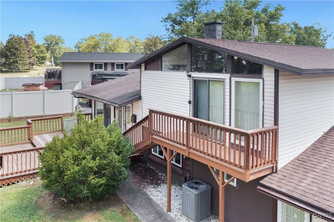 11 Damson Lane, Clay, New York 13090, Clay, New York 13090, 4 Bedrooms Bedrooms, 8 Rooms Rooms,2 BathroomsBathrooms,Residential,Closed,11 Damson Lane, Clay, New York 13090,0,S1633431