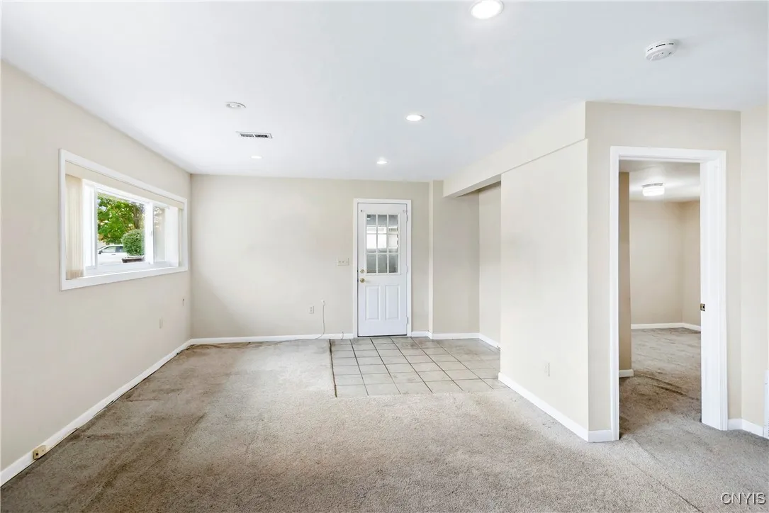 11 Damson Lane, Clay, New York 13090, Clay, New York 13090, 4 Bedrooms Bedrooms, 8 Rooms Rooms,2 BathroomsBathrooms,Residential,Closed,11 Damson Lane, Clay, New York 13090,0,S1633431