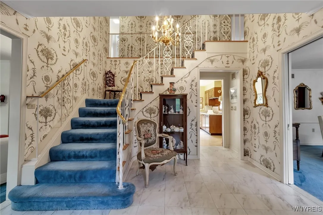 137 Nottingham, Buffalo, New York 14216, Buffalo, New York 14216, 5 Bedrooms Bedrooms, 10 Rooms Rooms,4 BathroomsBathrooms,Residential,For Sale,137 Nottingham, Buffalo, New York 14216,B1633268